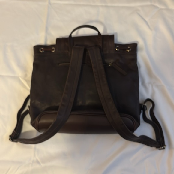 The Chesterfield Brand Luxury leather Backpack - Picture 5 of 11